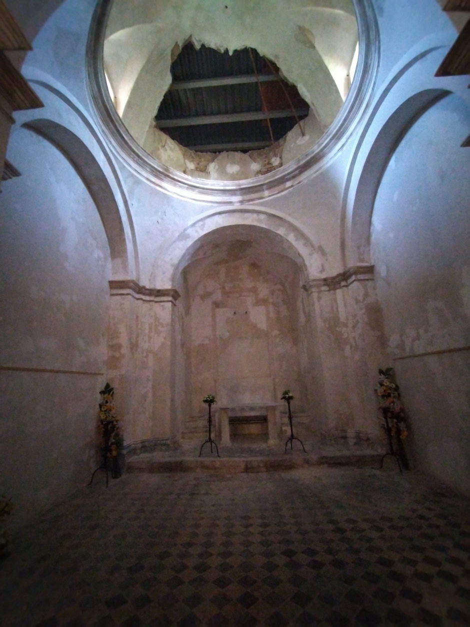Interior de la capella neoclàssica.