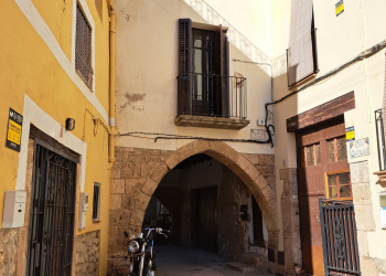 Casa de la Volta i safareig