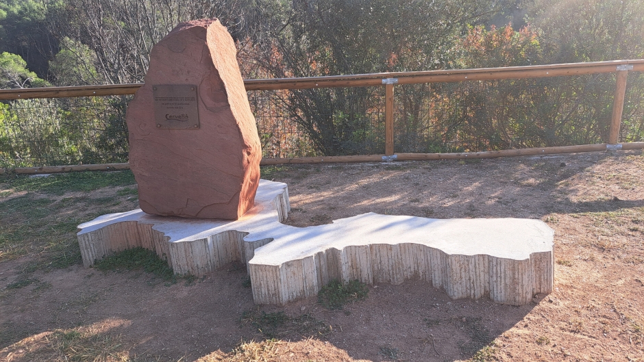 Vista general del monument. 