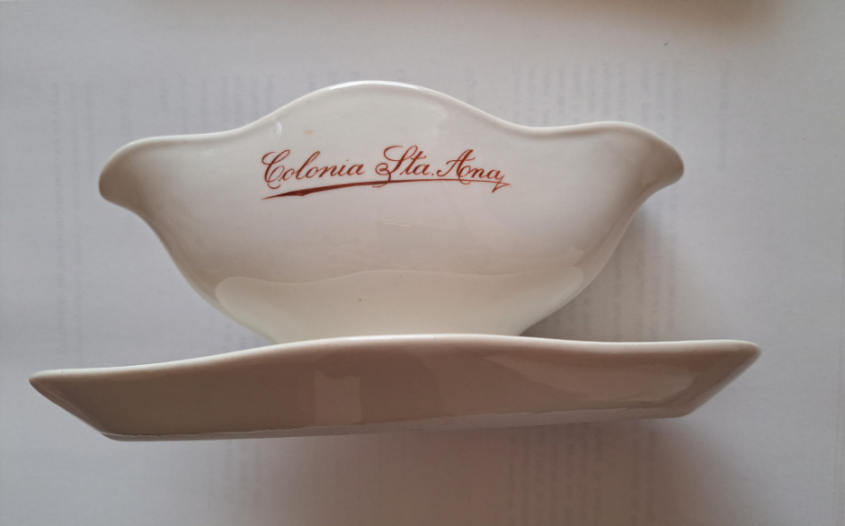 Salsera del restaurant de la colònia. Col·lecció particular.