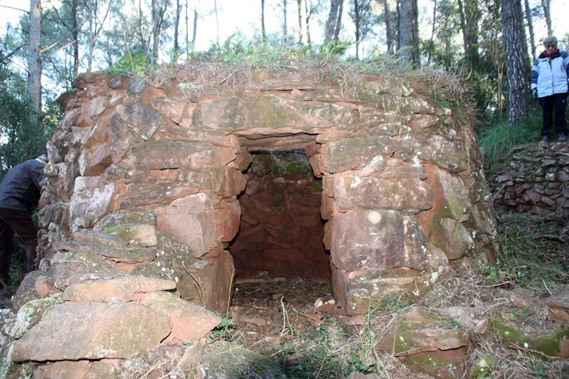 Vista frontal de la barraca - Foto: Fermín Fernández