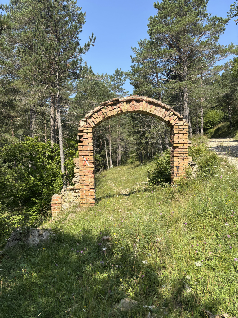 Entrada al complexe de la mina Eureka 