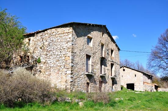 Imatge de l'edifici amb les tres plantes