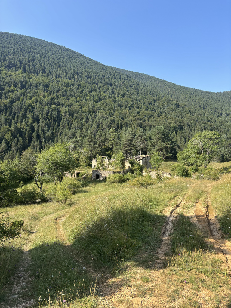 Conjunt del xalet i la cantina