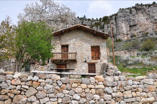 Façana principal del cos nou de la finca