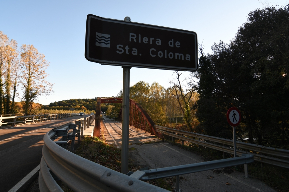 Pont de la Riera de Santa Coloma.