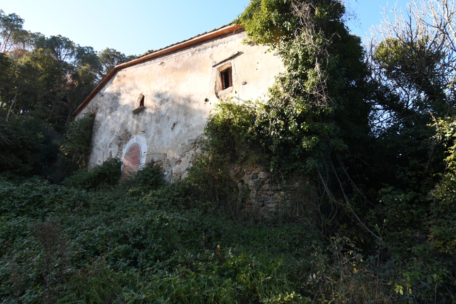 Can Bruguera. Façana principal.