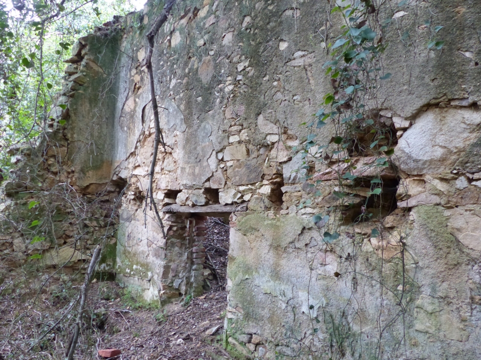 Can Romeguera. Estança interior.