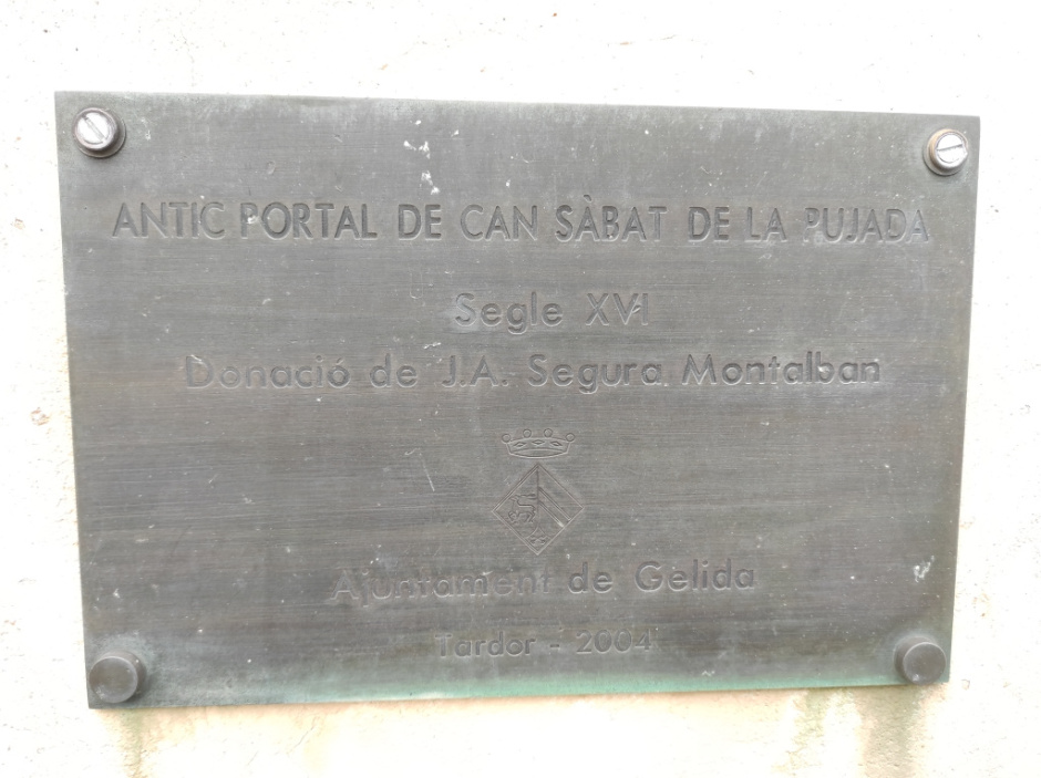 Detall de la placa