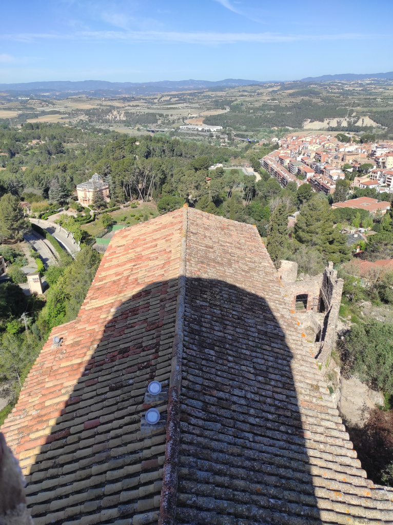 Coberta de teula a doble vessant. 