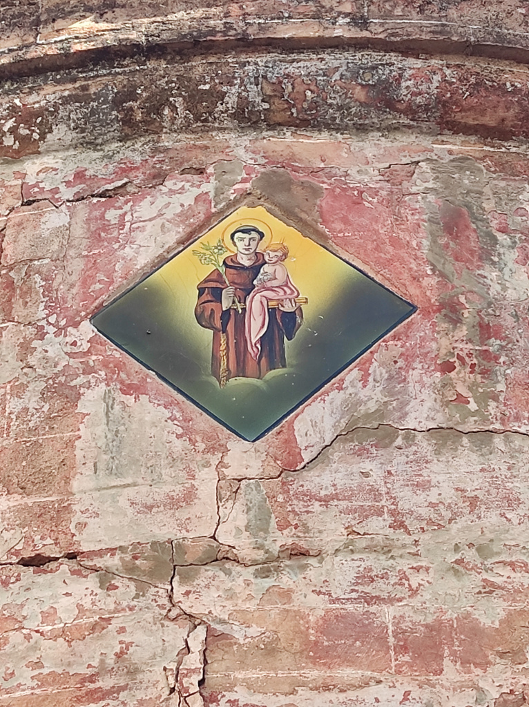 Cerámica Santa Ana (atribuït), ca. 1945, rajola ceràmica, carrer Sant Antoni cantonadaamb carrer Major núm. 121.