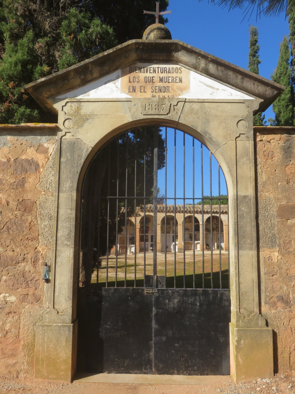 Porta d'entrada al cementiri