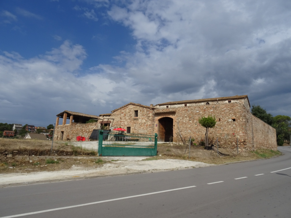 Ca l'Artigues de la Serra