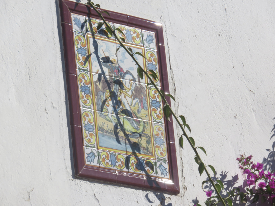 Detall del mosaic ceràmic de Sant Jordi.