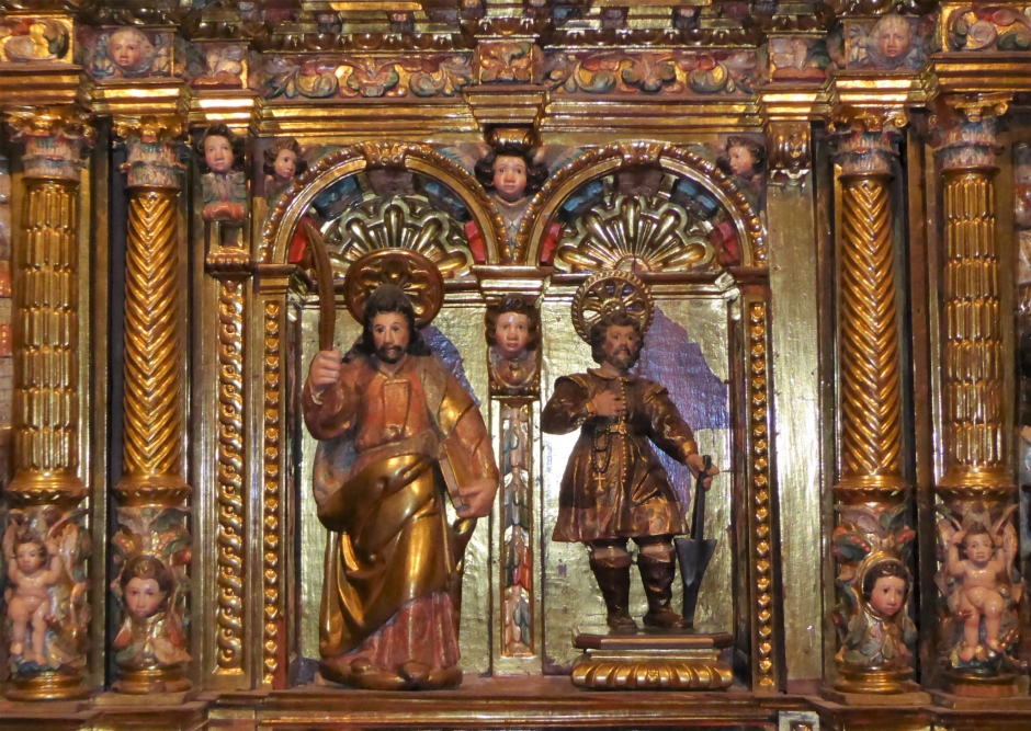 Imatges de sant Galderic (a l'esquerra) i sant Isidre (a la dreta)