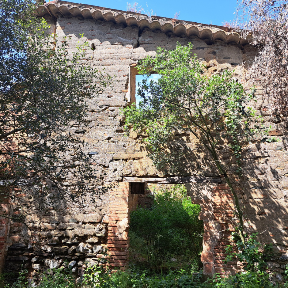 Façana de Ca Vermell