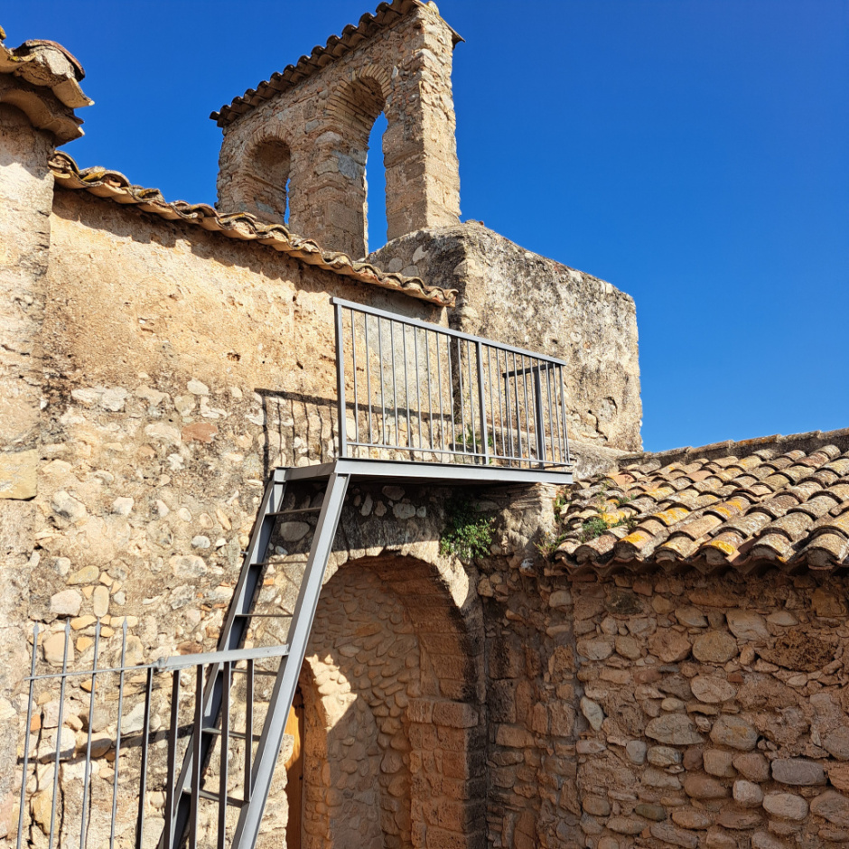 Porta descoberta a xaloc