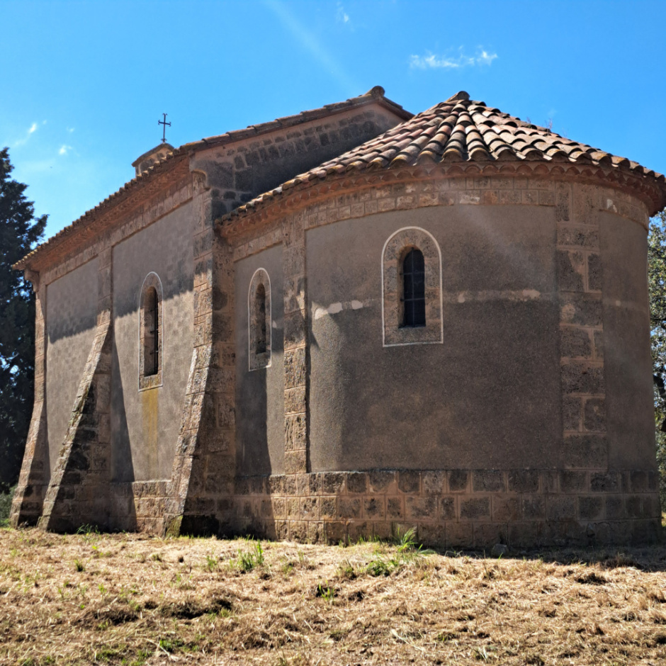 Detall de la part lateral i absis