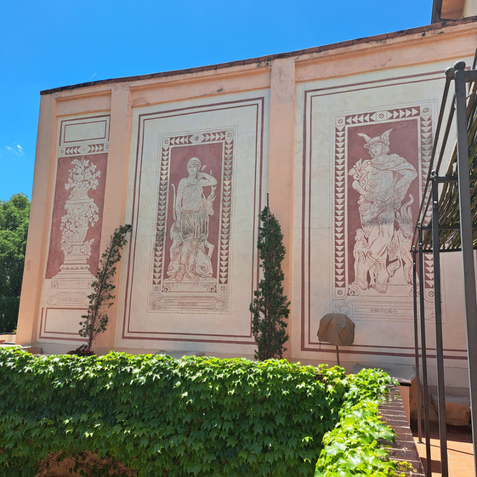 Esgrafiats de la part posterior