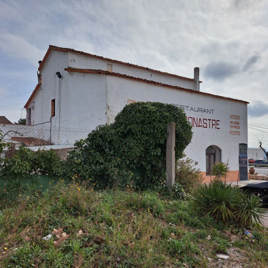 Façana lateral i posterior