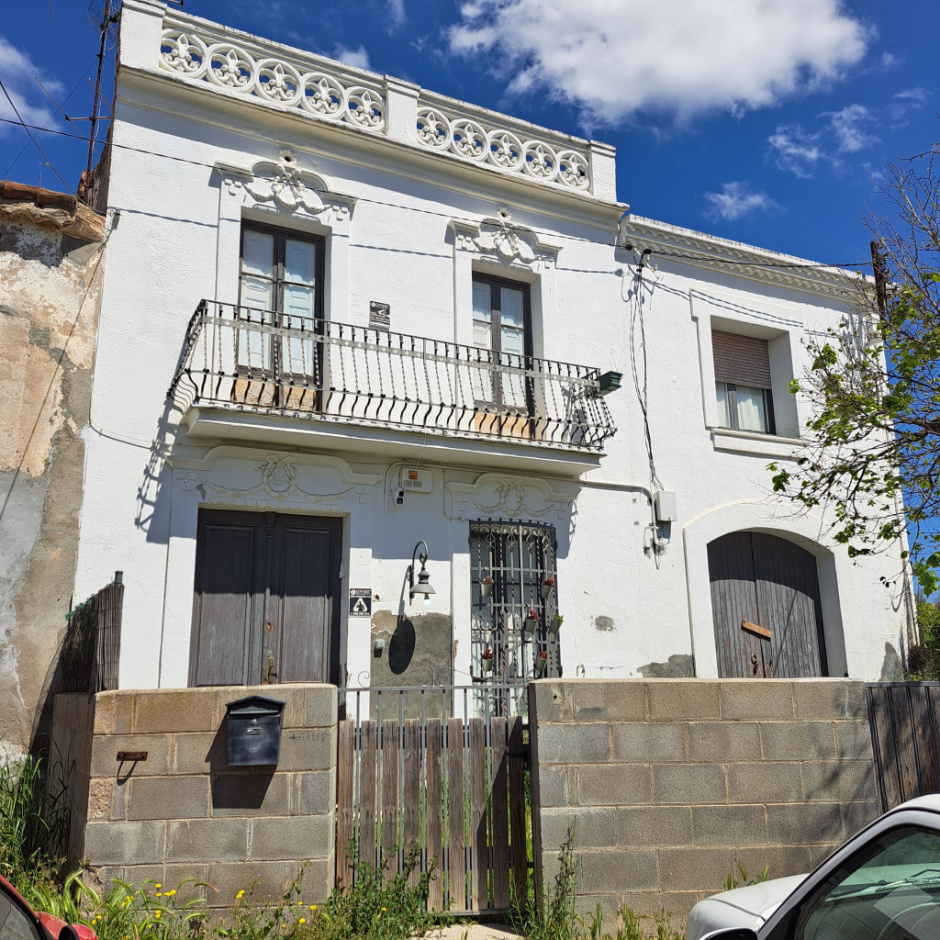 Les dues darreres cases