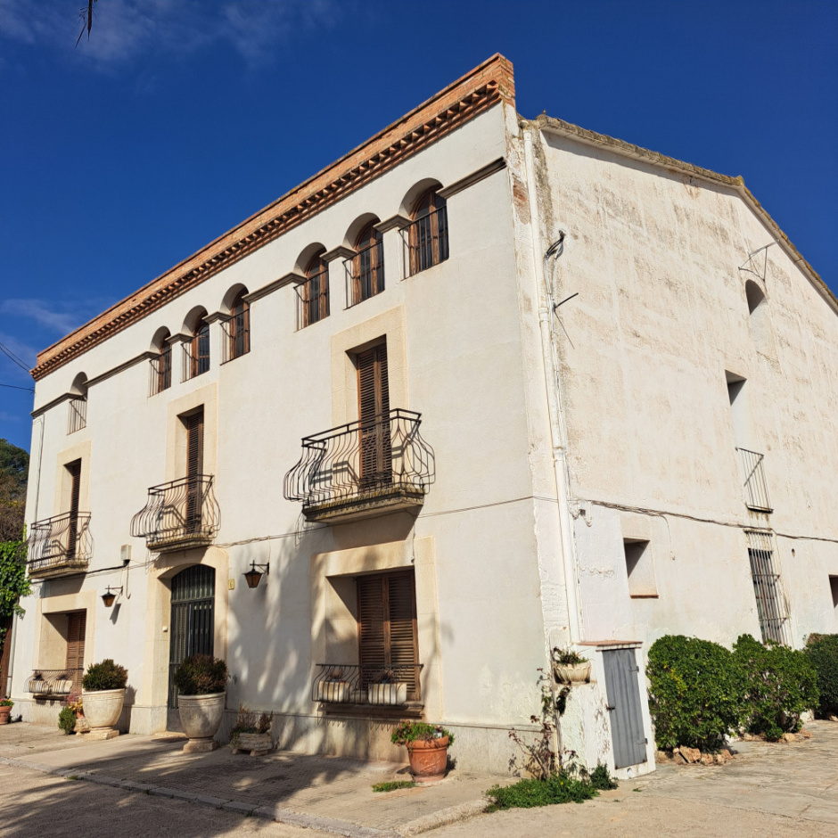 Façana principal i lateral