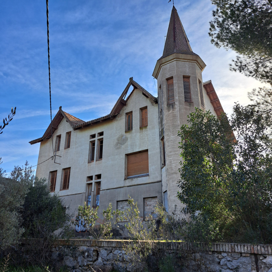 Façana lateral i posterior