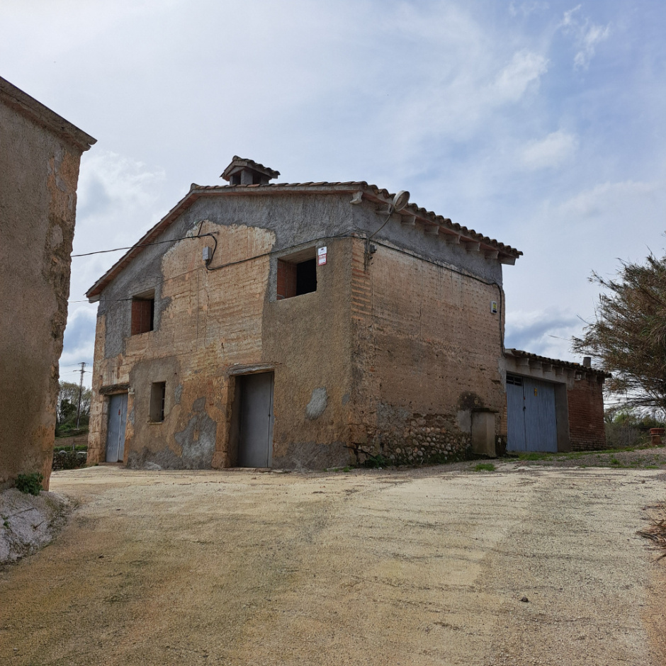 Façana principal i lateral