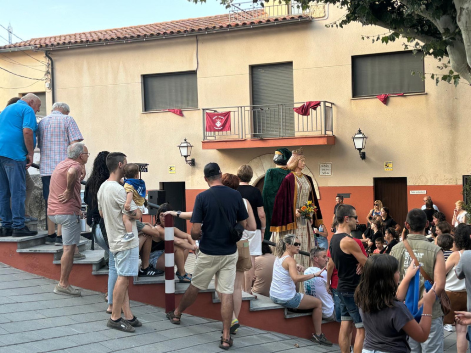 Ajuntament de Pontons.