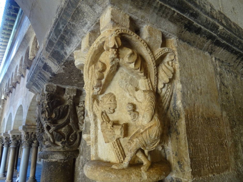 Capitell d'Arnau Cadell