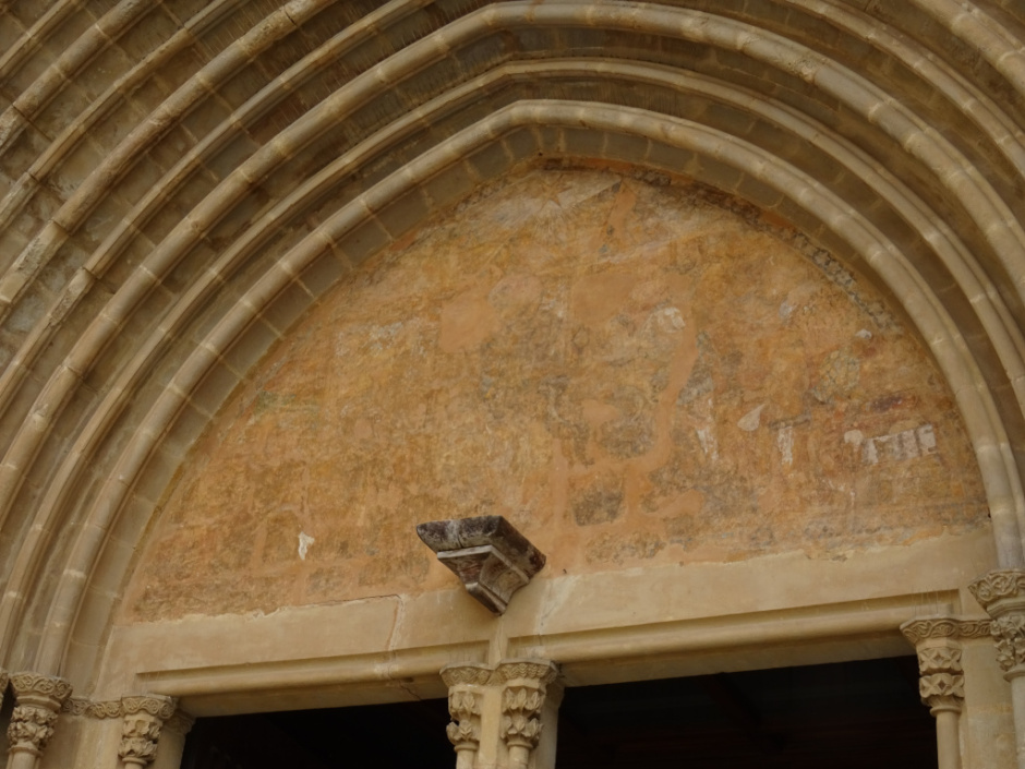 Timpà de l'església del monestir de Sant Cugat del Vallès