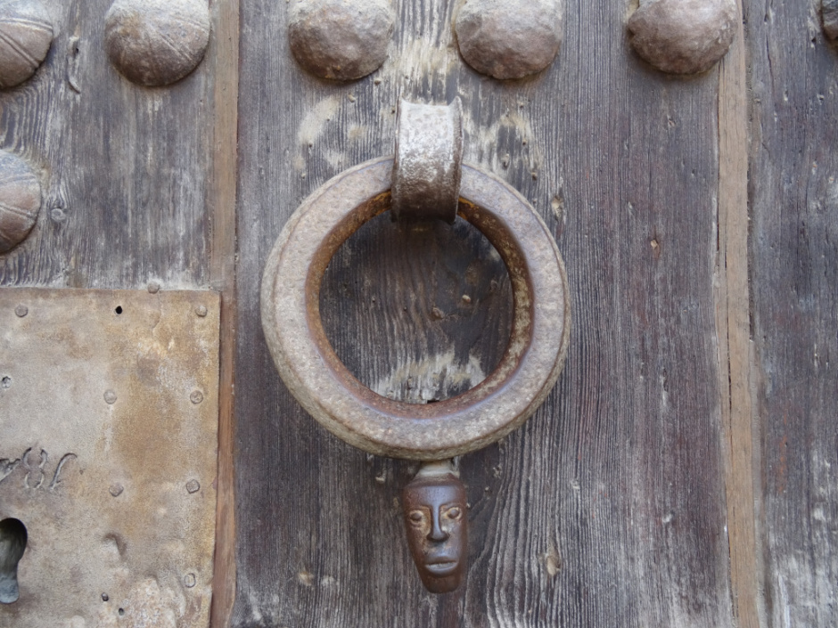 Picaporte de l'església del monestir de Sant Cugat del Vallès