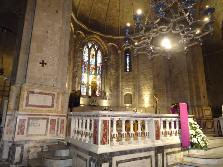 Presbiteri de l'església del monestir de Sant Cugat del Vallès