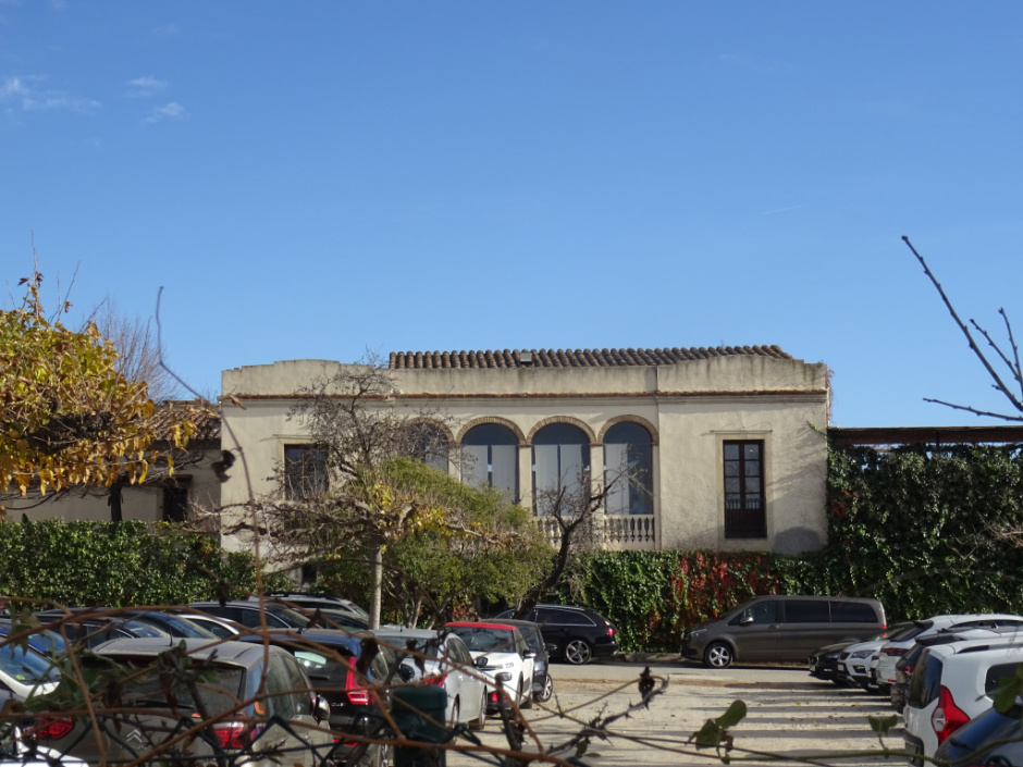 Façana lateral de la masia de Ca n'Ametller