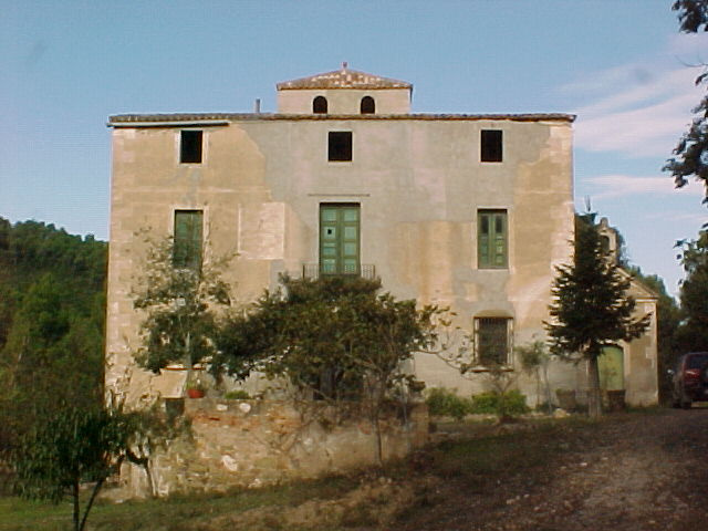 Can Boba i capella del Roser (Ajuntament de Sant Cugat del Vallès, 2008).