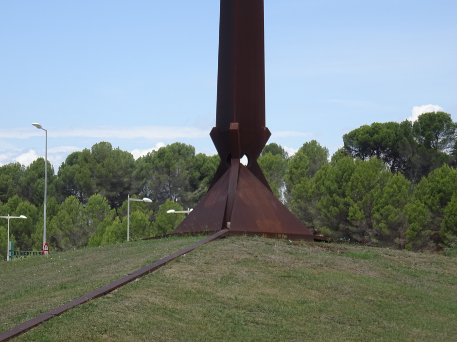 Part inferior del monument Obelisc