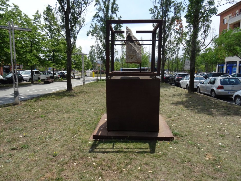 Monument Intro I (poesia) de Frederic Gómez Cardellà