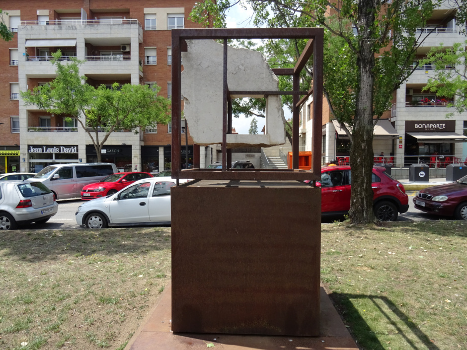 Monument Intro I (poesia) de Frederic Gómez Cardellà