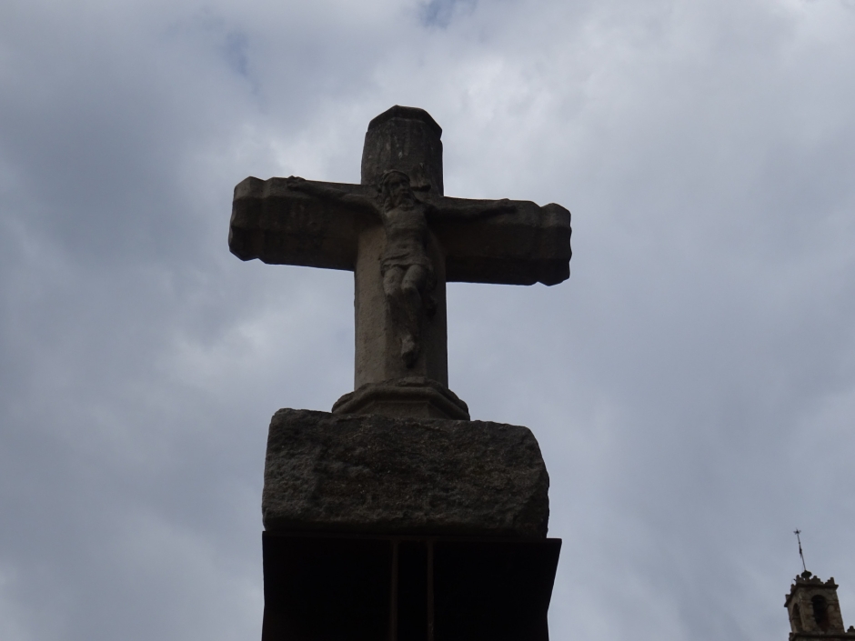 Relleu esculpit del Sant Crist de la Creu Trencada