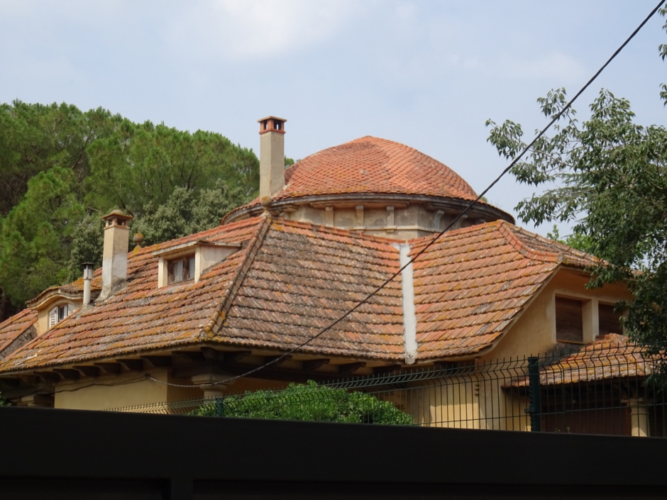 Volums i teulades de la casa de Francesca Bracons.