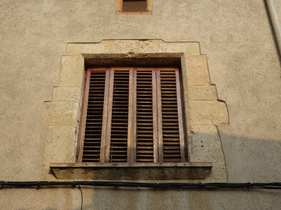 Finestral de Cal Diapló