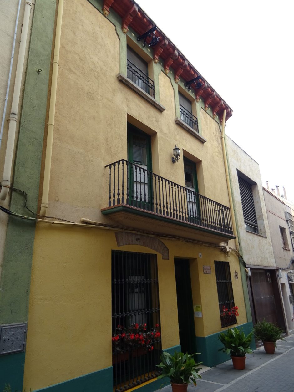 Façana de Cal Perolet