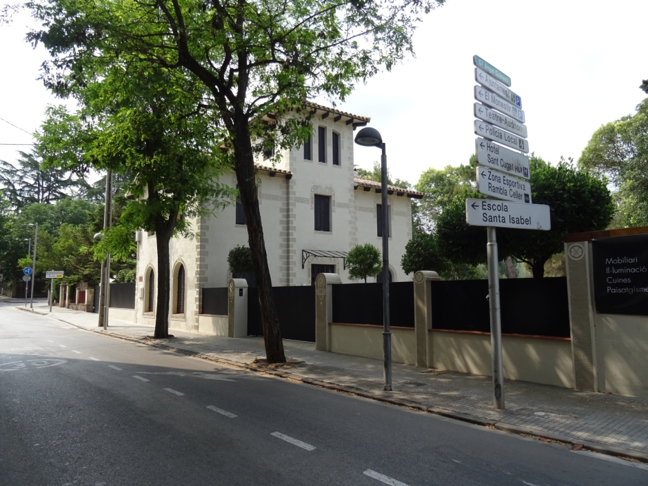 Xalet d'Àngel Guimerà número 20