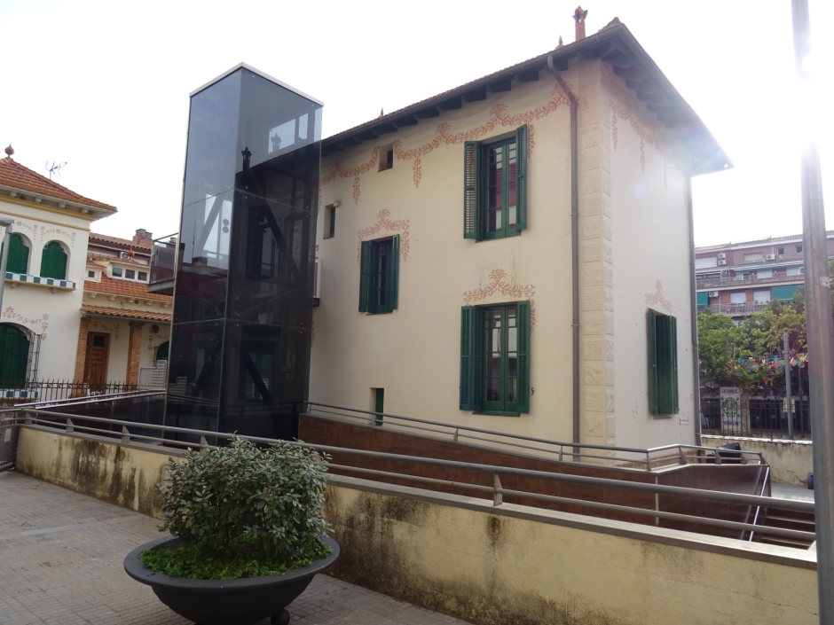 Façana posterior del Xalet Negre II (Villa Joaquin).