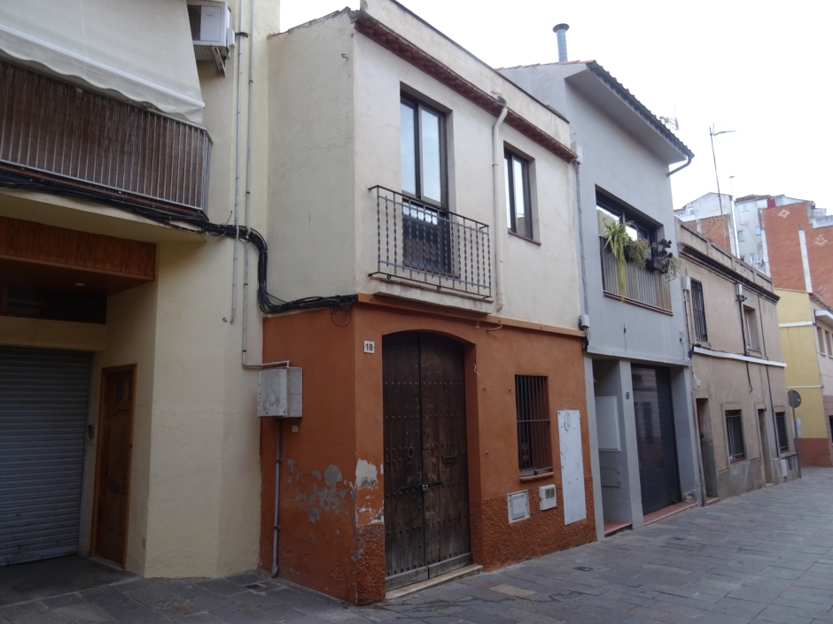 Casa al carrer del Carme número 18