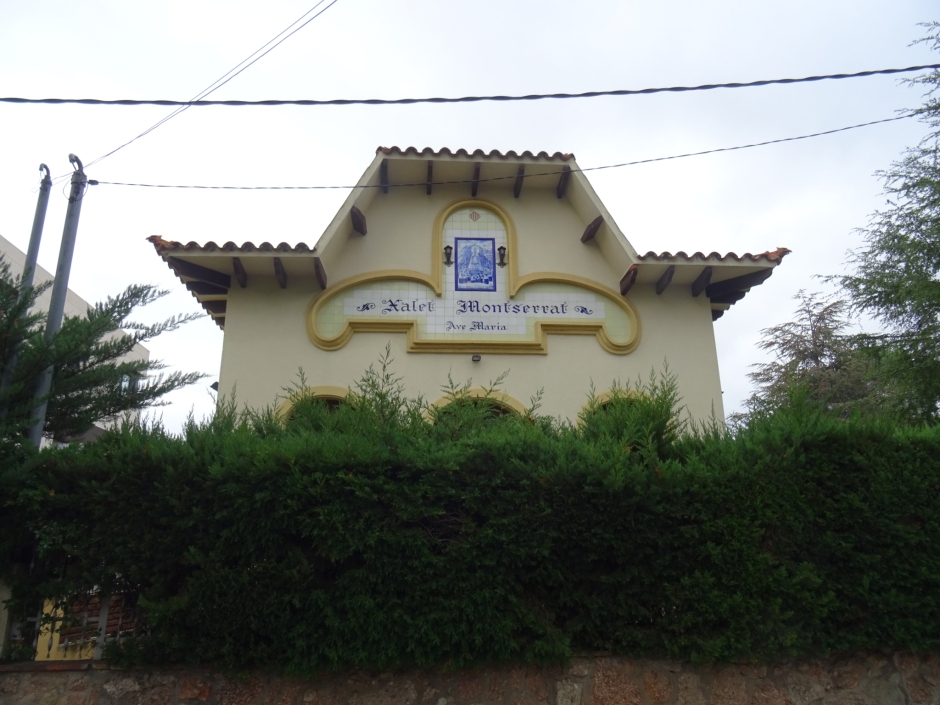 Detall de la façana del Xalet Montserrat (Xalet de Catalina Rabaseda)