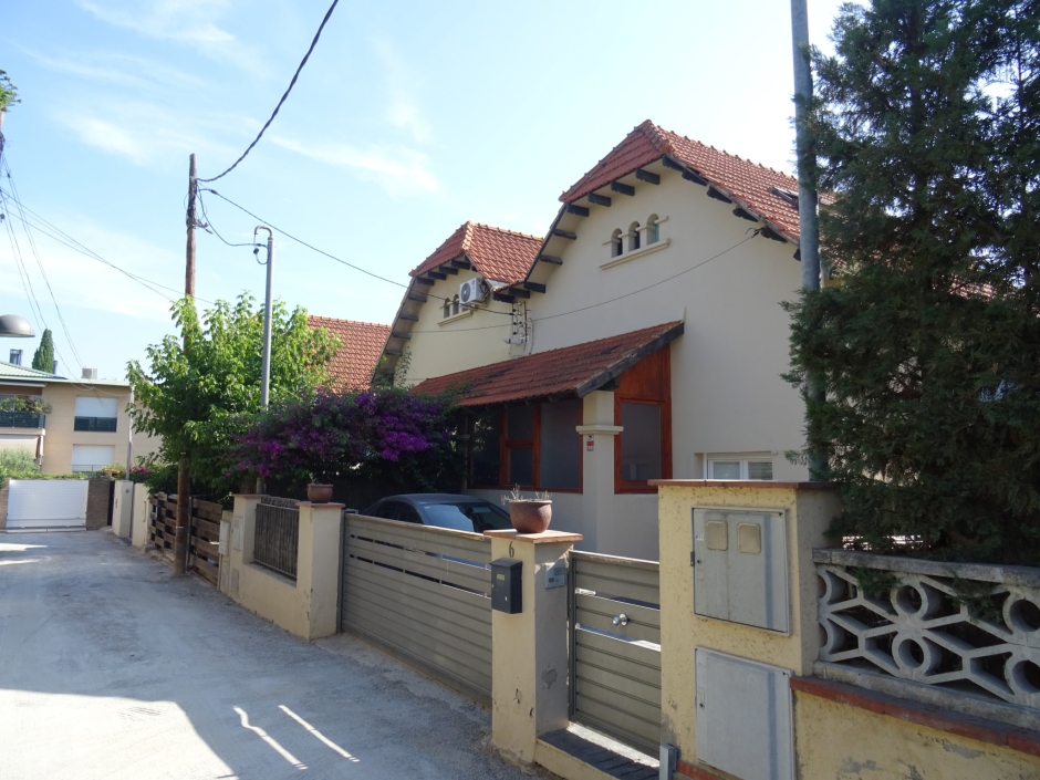 Conjunt Dolors Ventura al passatge Ramírez.