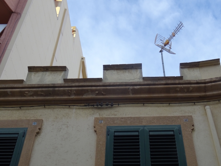 Conjunt de dues cases al carrer Sant Antoni números 66 i 68.