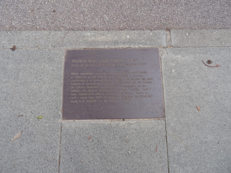 Placa de Vicente Rojo