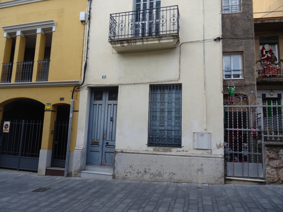 Part inferior de la casa de Pere Llunell.